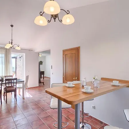 Girasole بوريتش