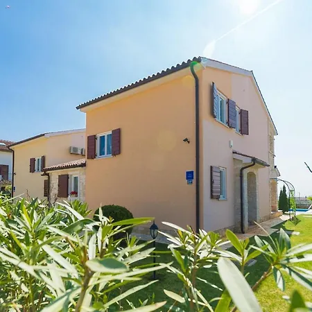 Holiday home Girasole Porec