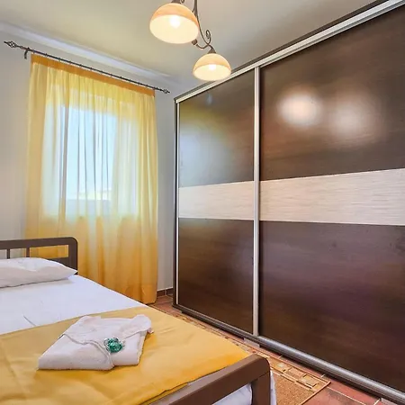 Holiday home Girasole